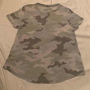 Aeropostale seriously soft short sleeve shirt camo